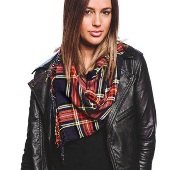 Plaid Oblong Scarf - Picture 1 of 1